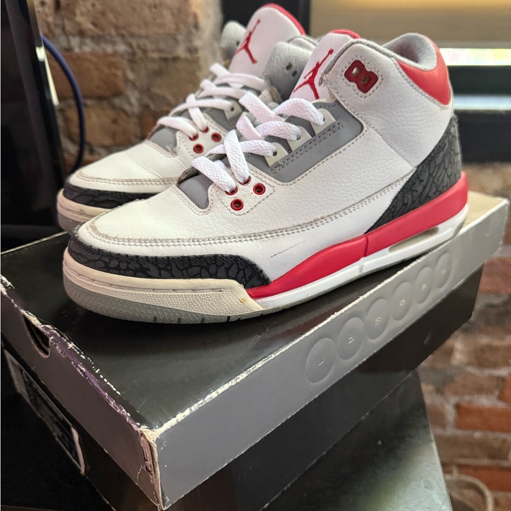 Jordan 3 Retro Fire Red (2007)